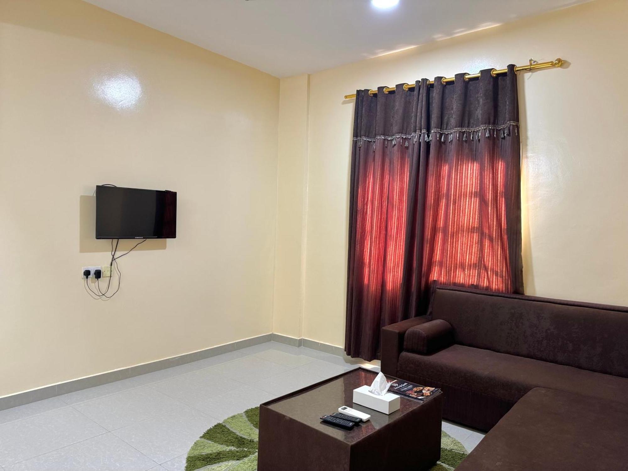 Luluat Al Afia Hotel Apartments Сур Екстериор снимка