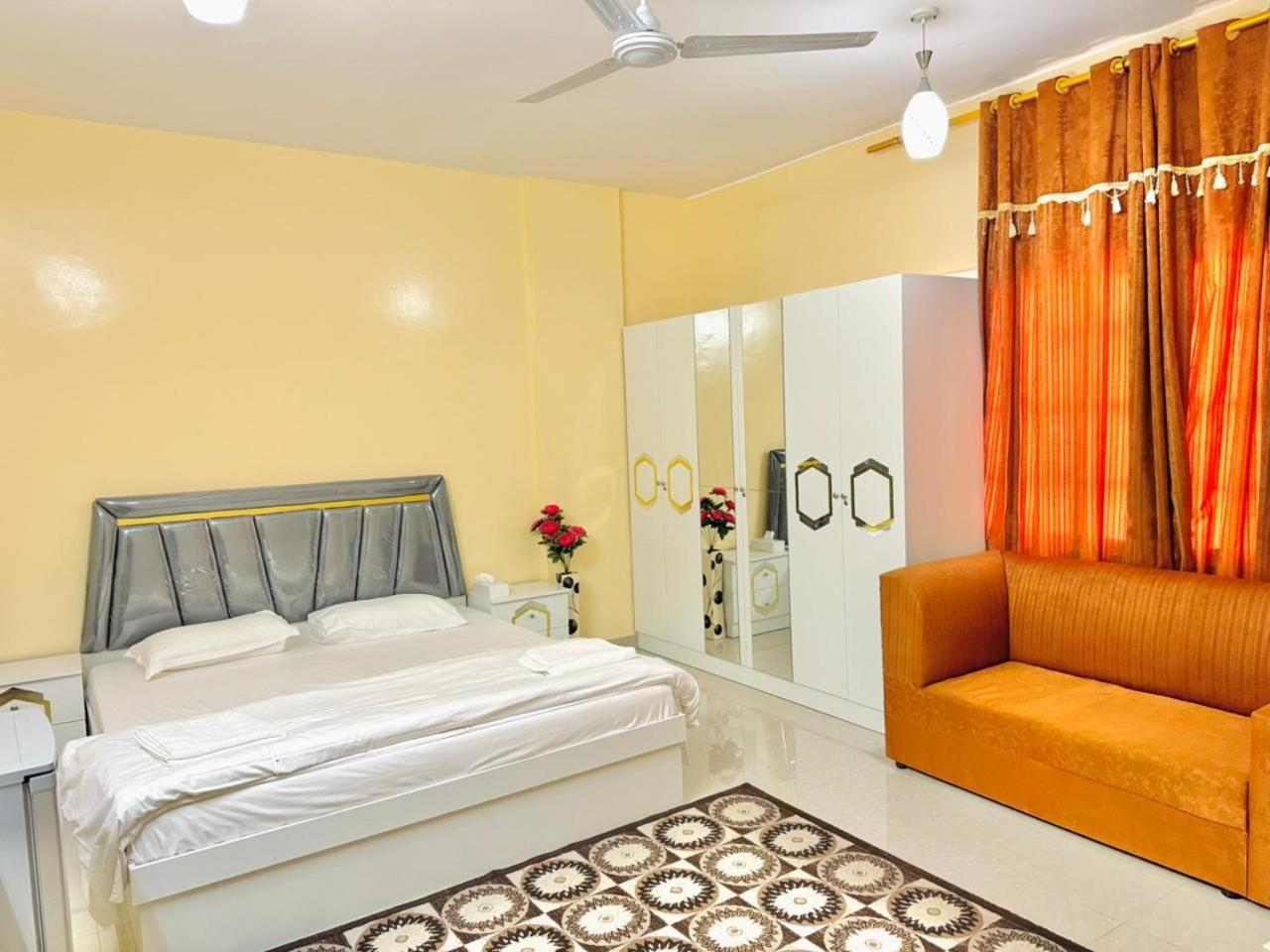 Luluat Al Afia Hotel Apartments Сур Екстериор снимка